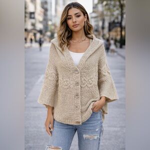 Kensie Girl Cream Knit Hooded Poncho Cardigan | Boho Cozy | Women’s Small